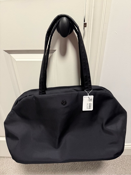 lululemon athletica Handbags - Lululemon Black Travel Tote Bag